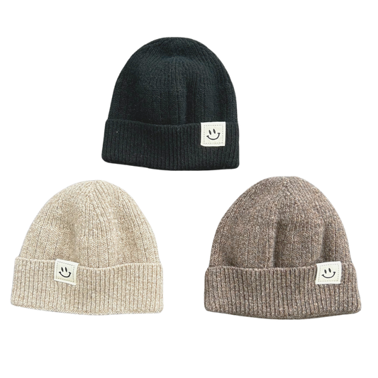 SMILE SHORT BEANIE - BROWN